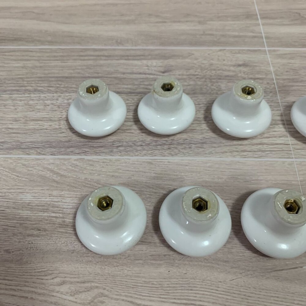 Vintage Porcelain Floral Cabinet drawer Pull Knobs Set of 8 No Screws - Picture 5 of 8